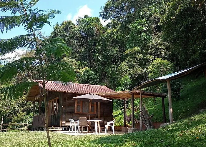 Eco-Cabanas Altozano Nimaima